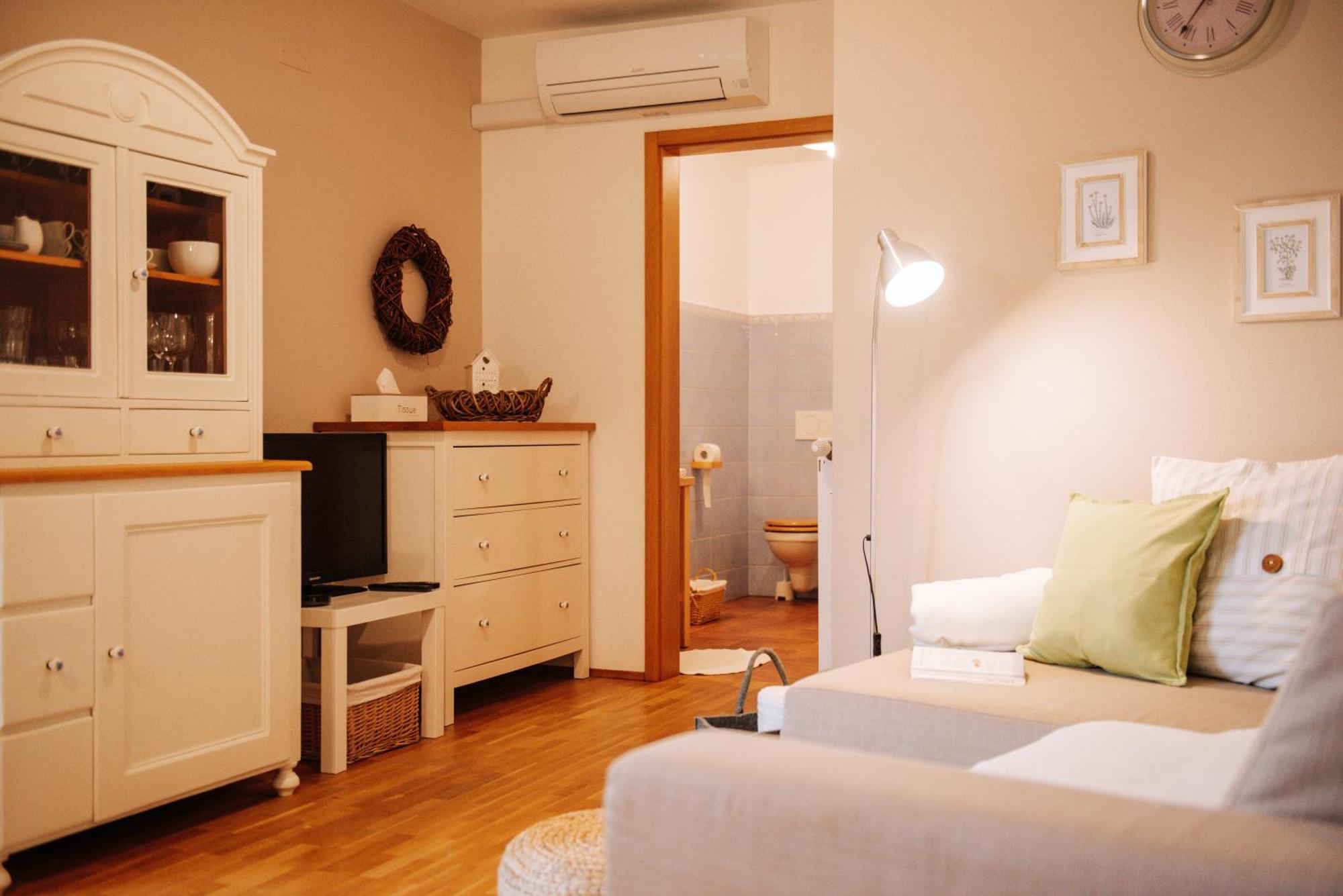 Na Kupcku Estate "Nature Reatreat & Wellness" Idrija Ngoại thất bức ảnh